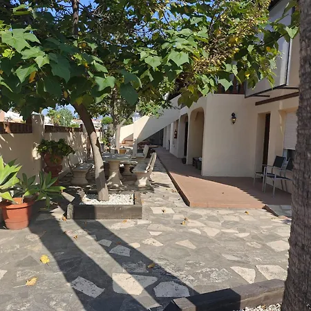 Cafe Soles Guest house *