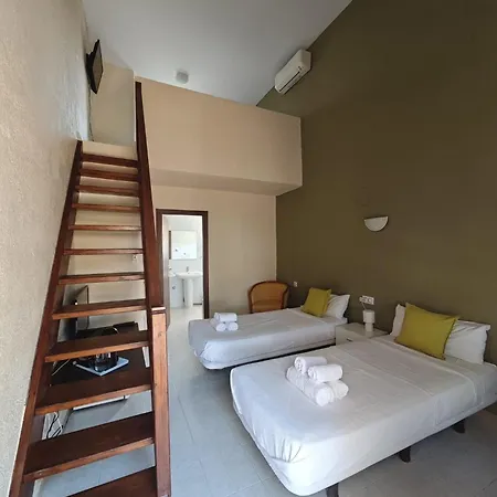 Cafe Soles Guest house *